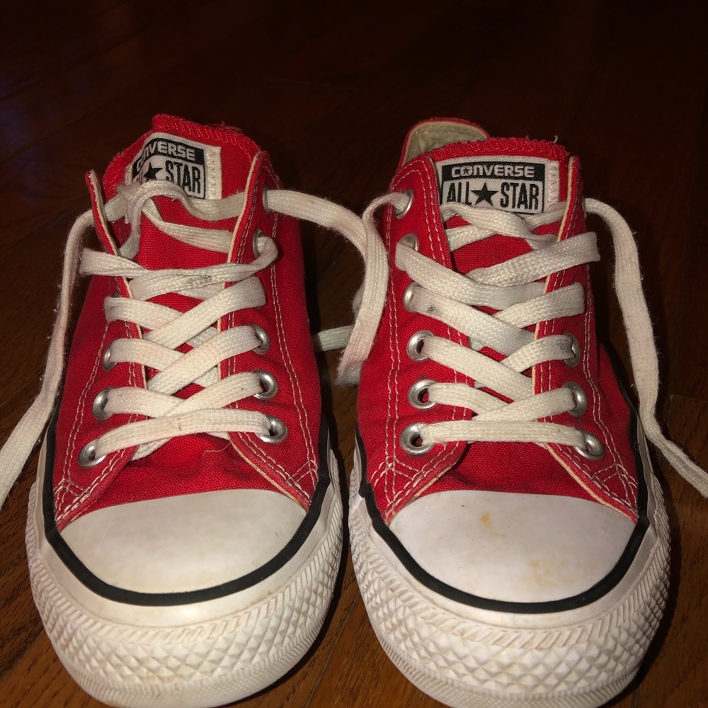 Red converse